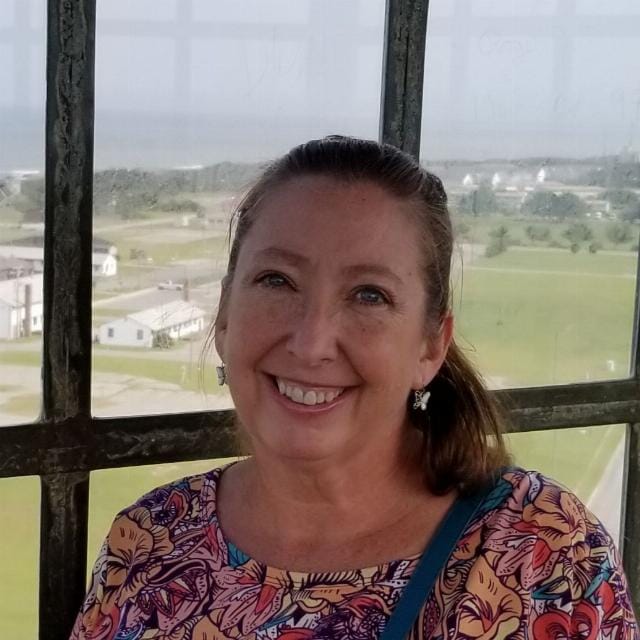 Book Services in Norfolk, VA with Nancy (NANCY79899)