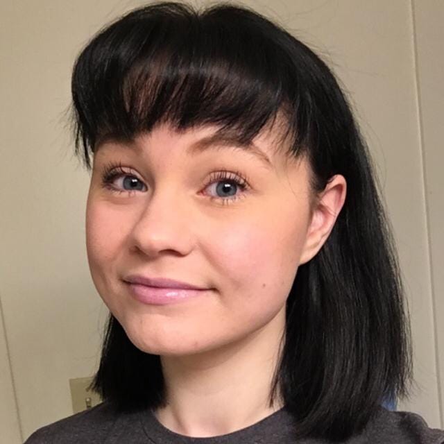 Book Services in Fenton, MI with Zoe B (ZOE57485)