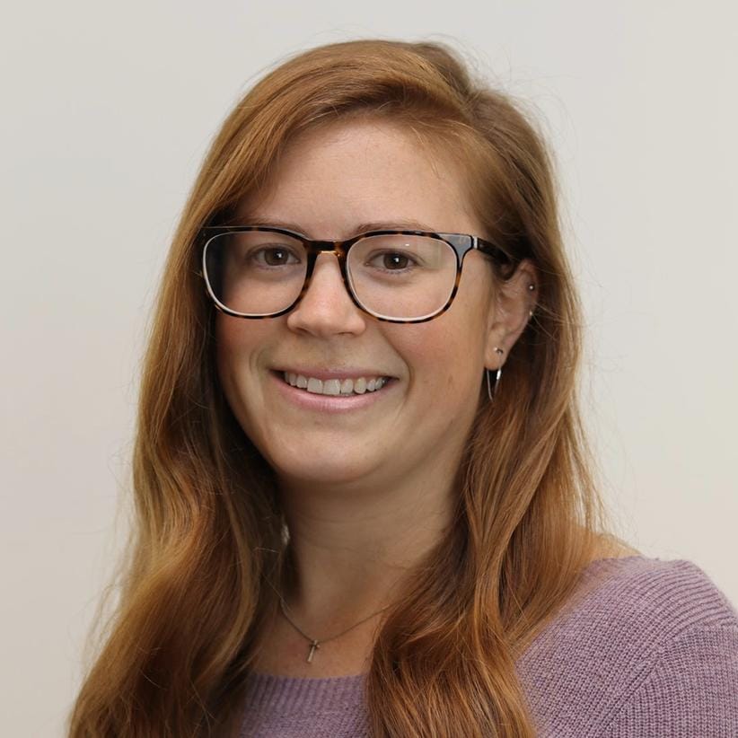 Book Services in Woodlyn, PA with Kelsey S (KELSEY52884)