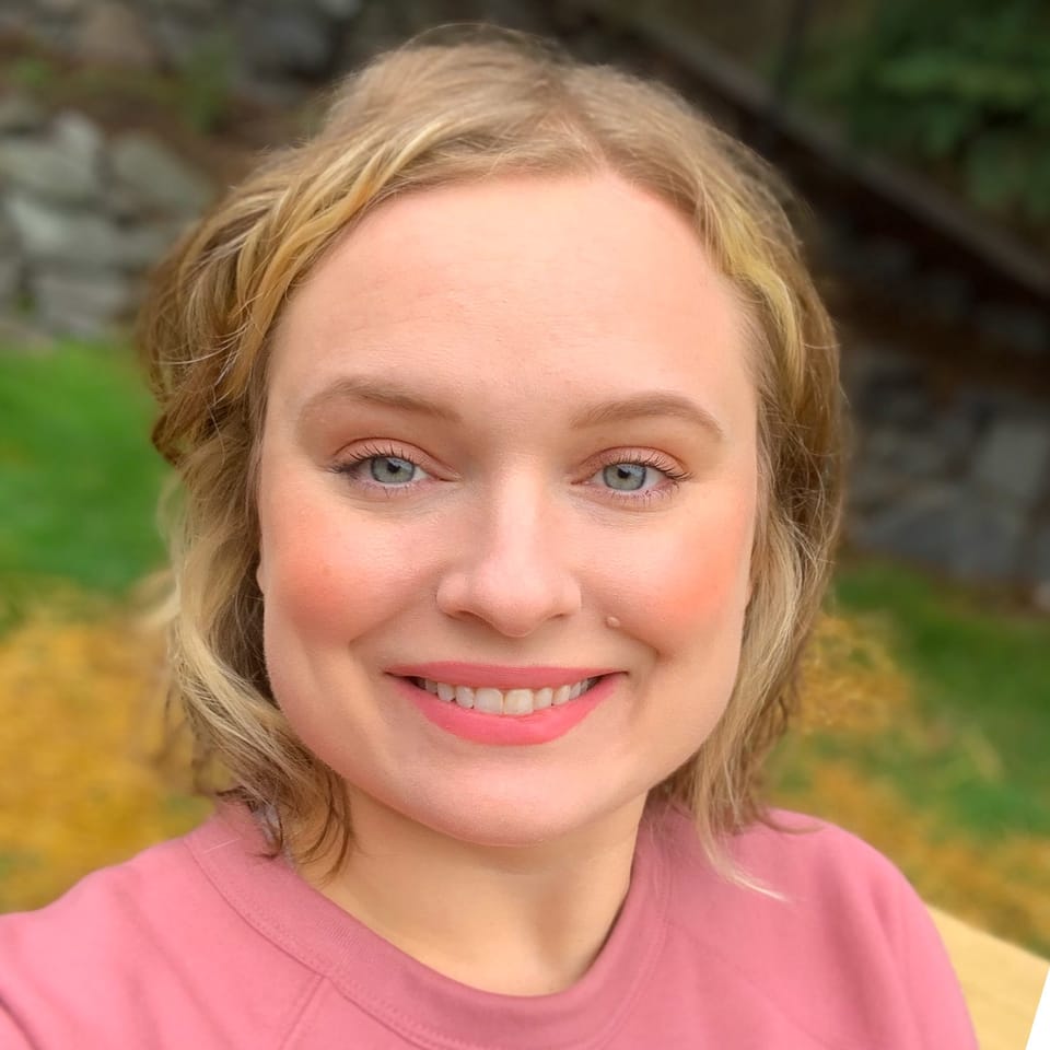 Book Services in Fernandina Beach, FL with Savannah W (SAVANNAH41817)